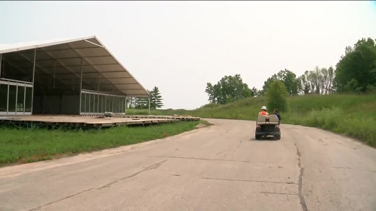 Grandstands, big tents taking shape at Whistling Straits